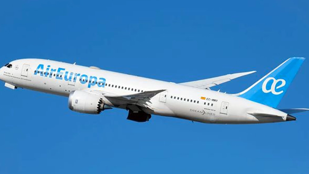 air-europa-hero-3